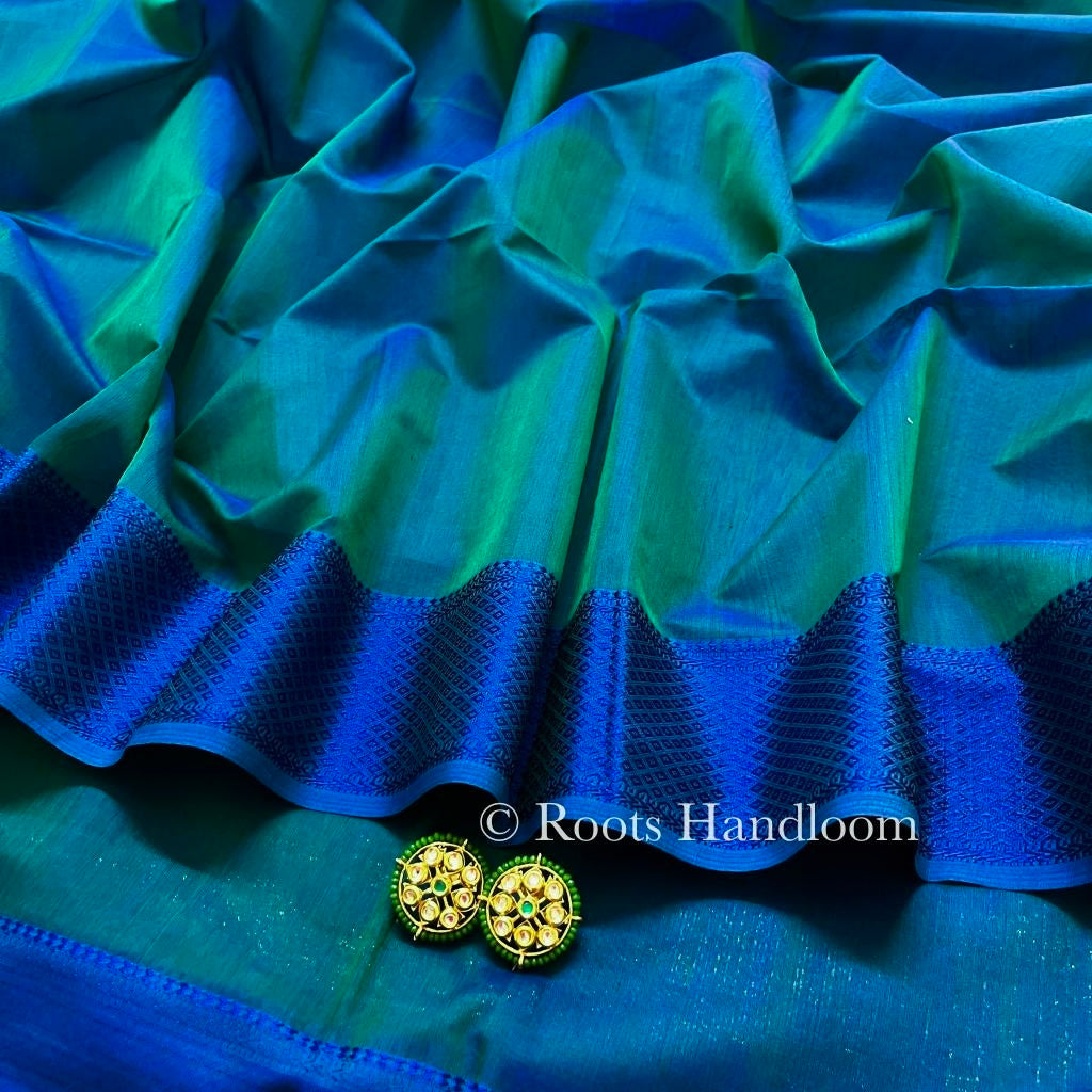 Peacock green and blue dual tone Maheshwari saree with resham border