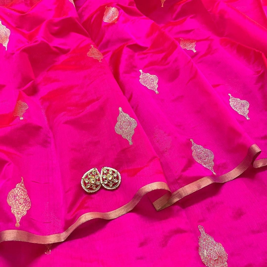 Rani pink chanderi silk saree with jhoomar motifs all over