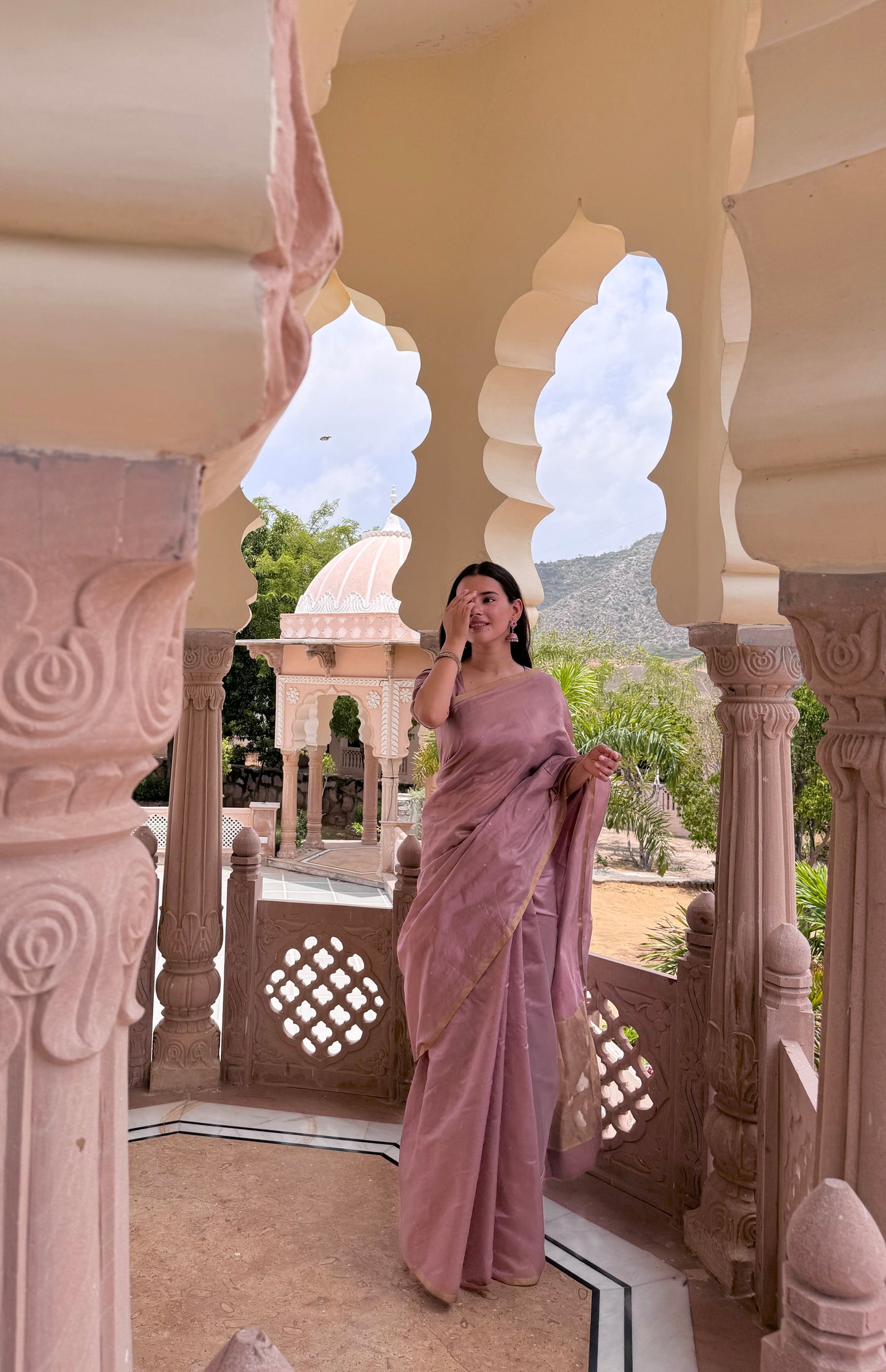Dusty pink chanderi silk saree with zari bootis all over