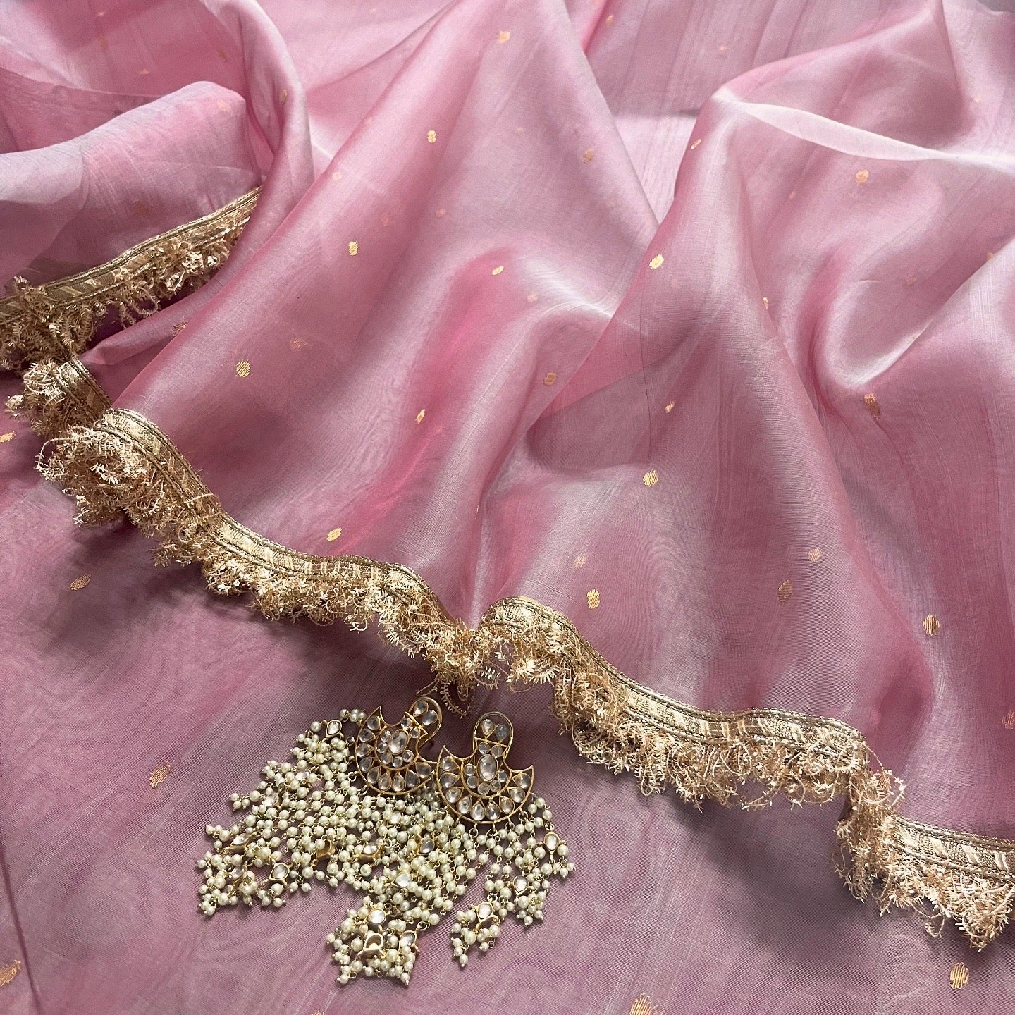 Dusty Pink Chanderi silk saree with zari bootis and zari border all over