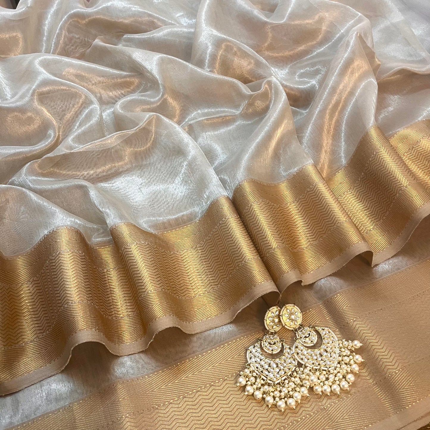 Champagne maheshwari tissue silk saree