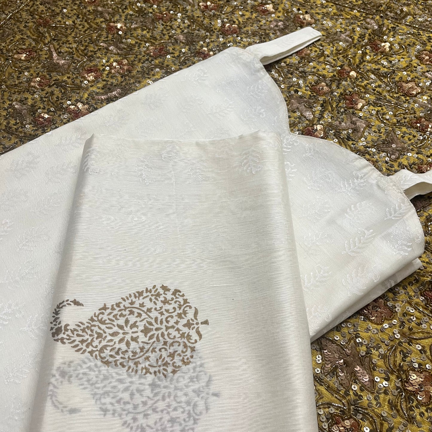 Off white maheshwari suit with block print all over