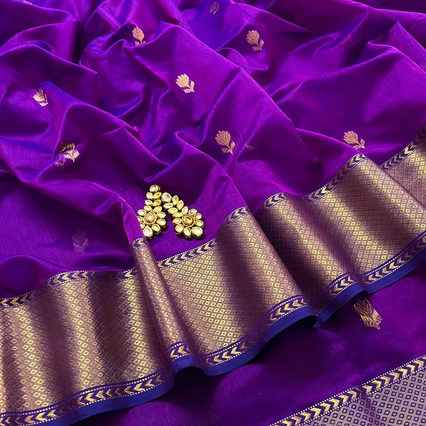 Violet dual tone maheshwari saree with flower motifs all over