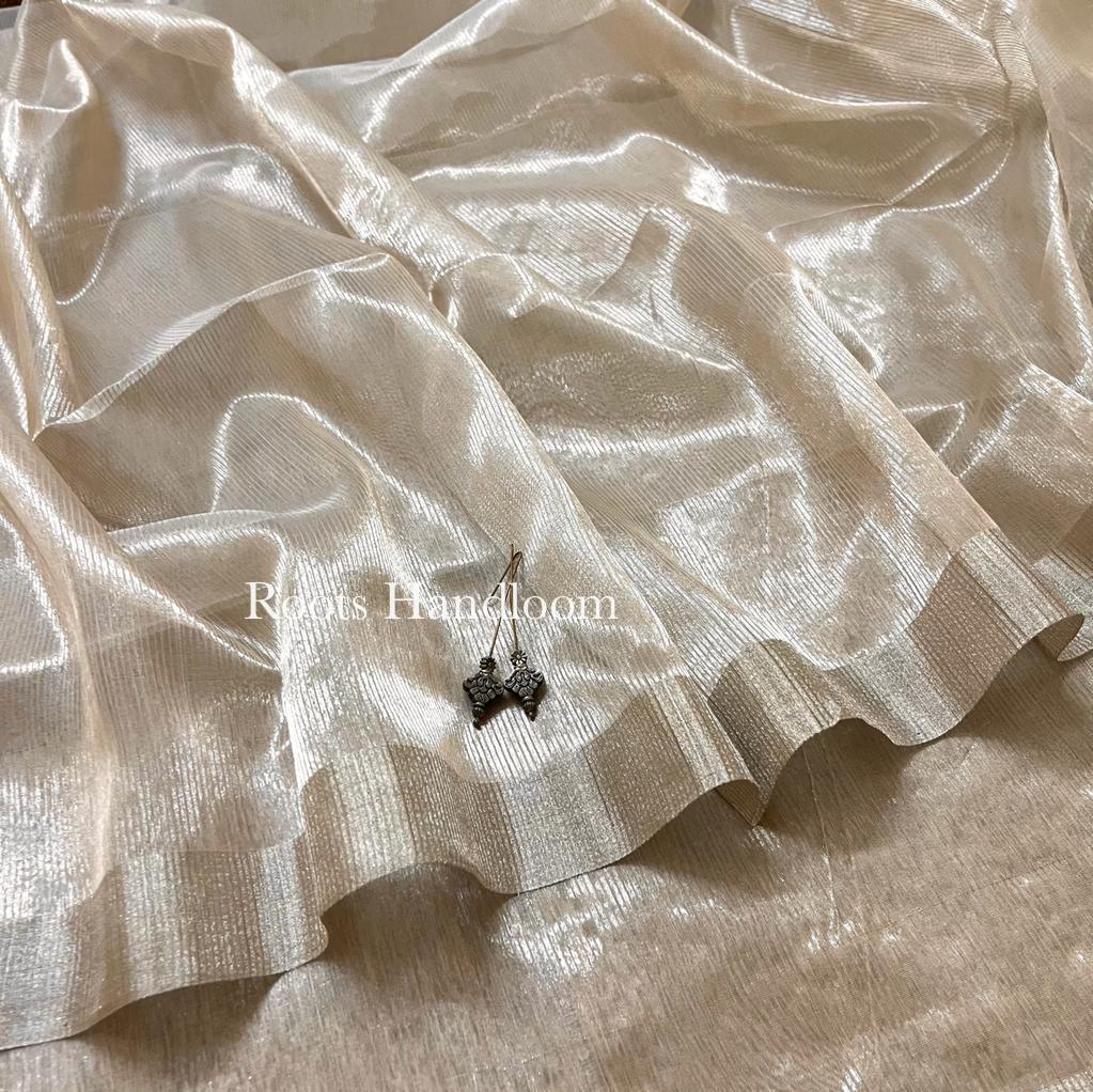 Champagne Maheshwari Saree with Zari Lines all over