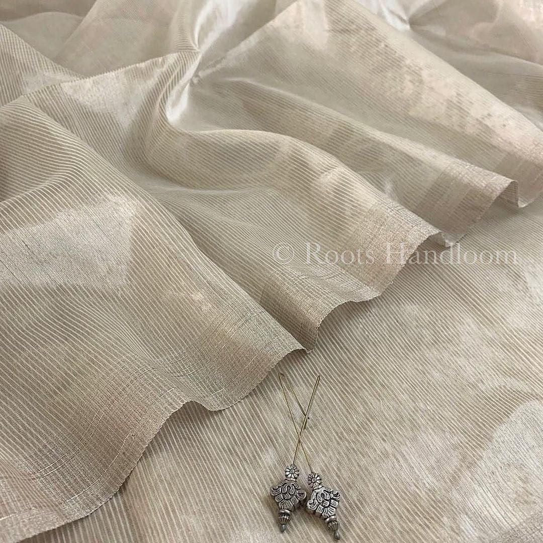Off-White Maheshwari Saree with Zari Lines all over