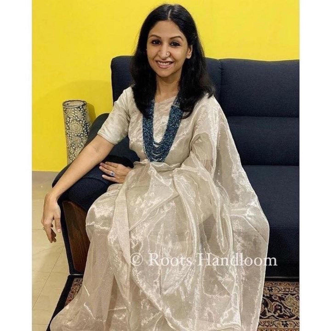Off-White Maheshwari Saree with Zari Lines all over