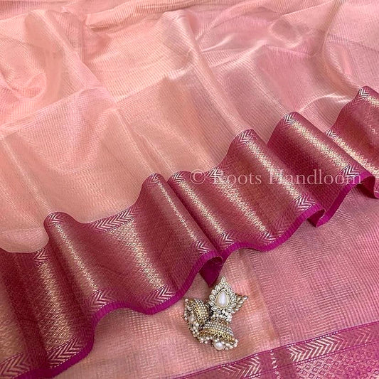 Peachish Pink Maheshwari saree with Zari lines all over