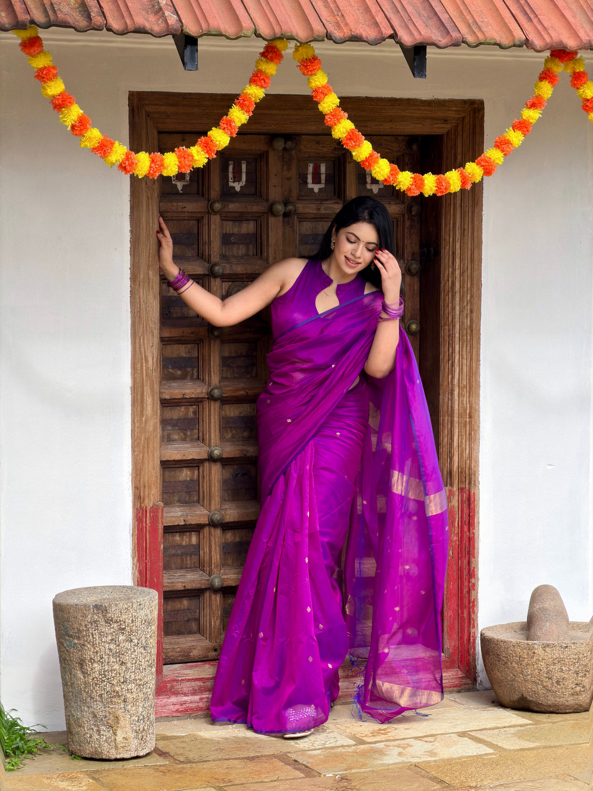Shop the look | Violet Dual Tone Maheshwari Saree with Zari Bootis all over