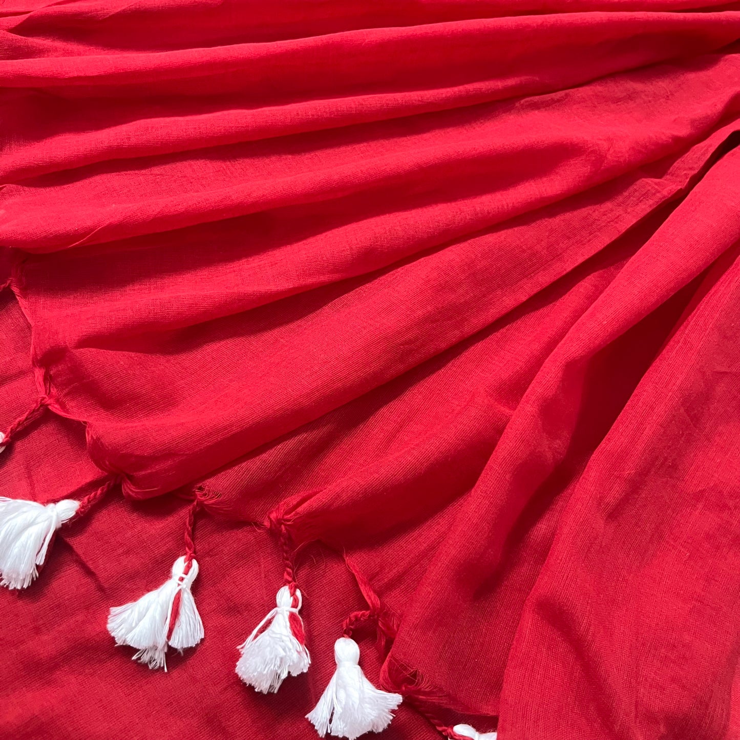 Red mulmul saree