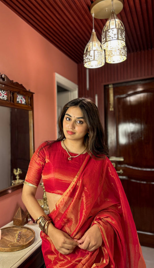 (Shop the look) Red Maheshwari tissue silk saree with zari lines on pallu