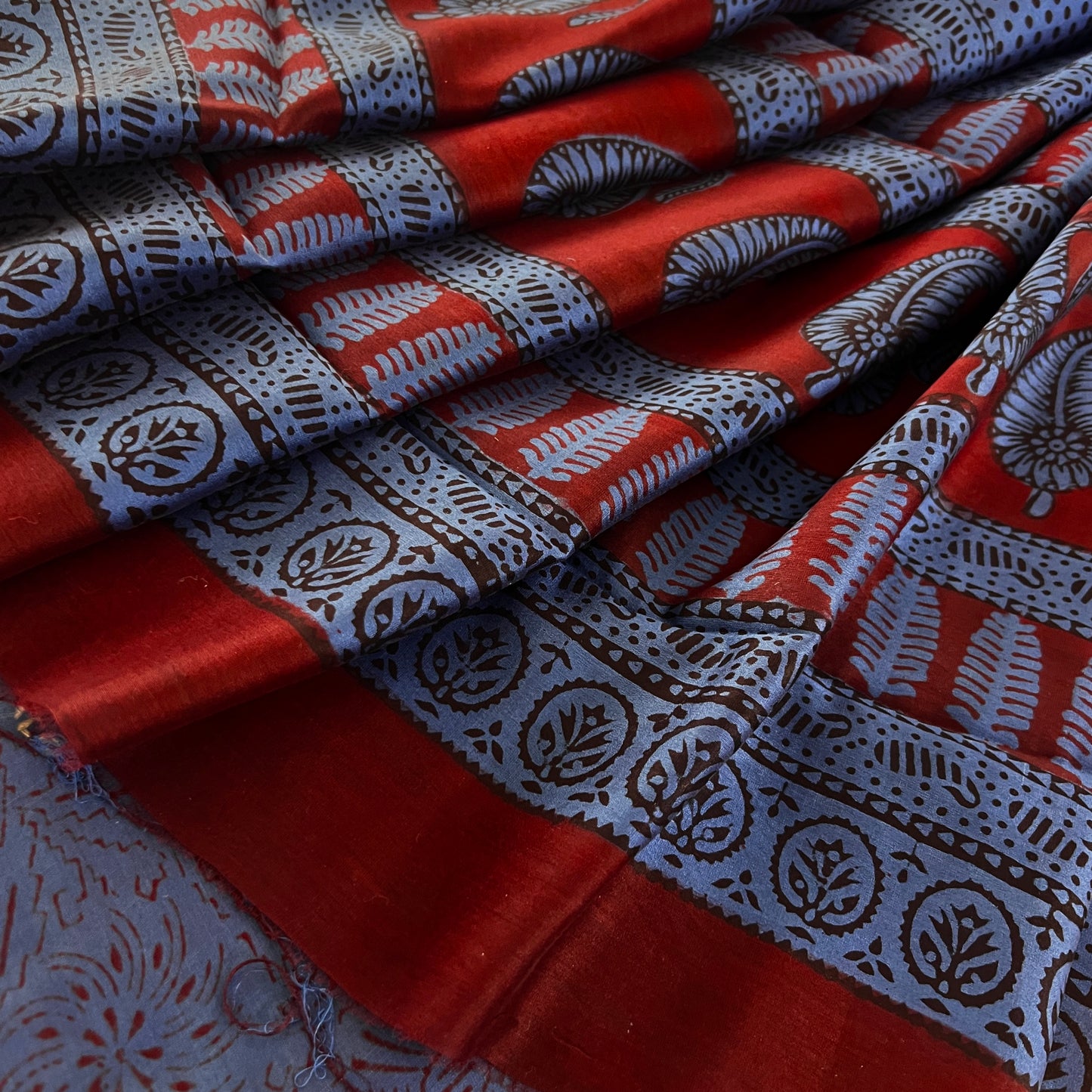 Maroon and blue bagh print Maheshwari saree