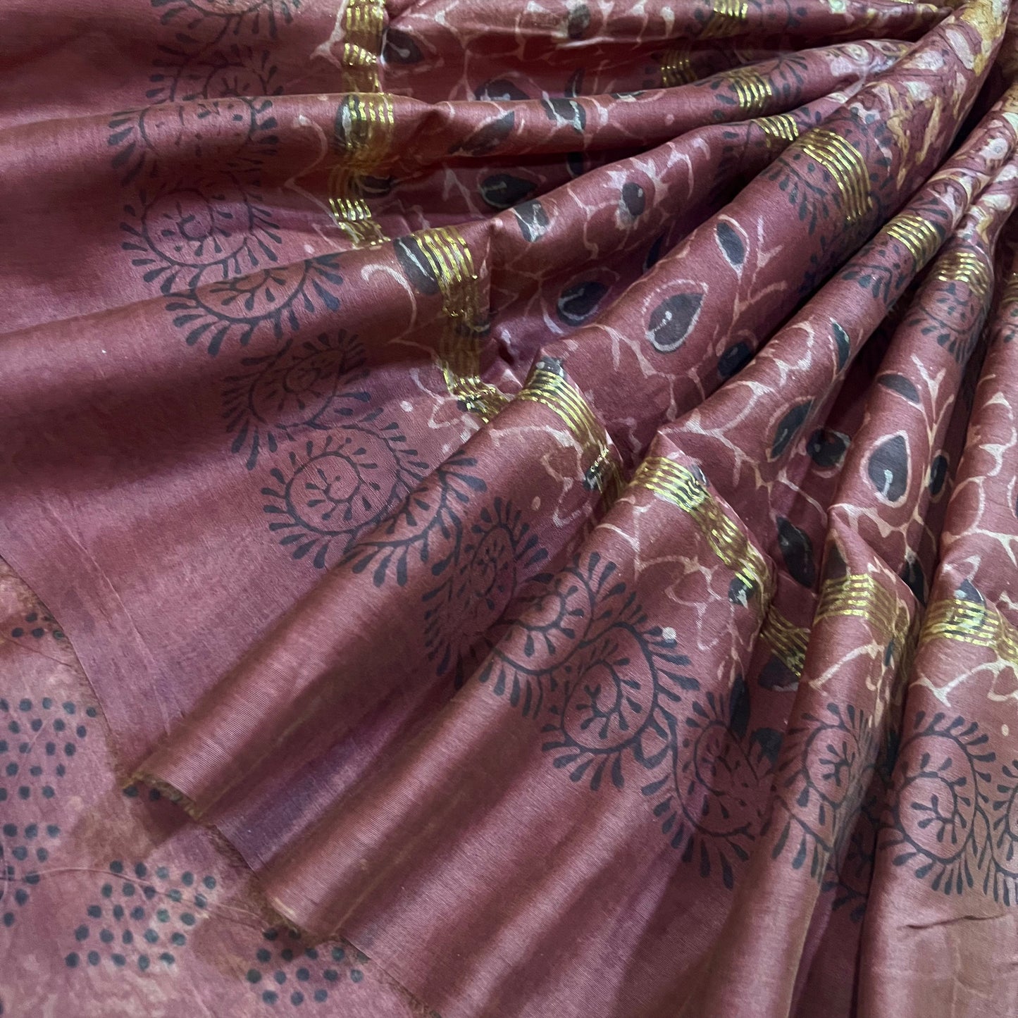Rust pink Maheshwari saree with ajrakh print all over