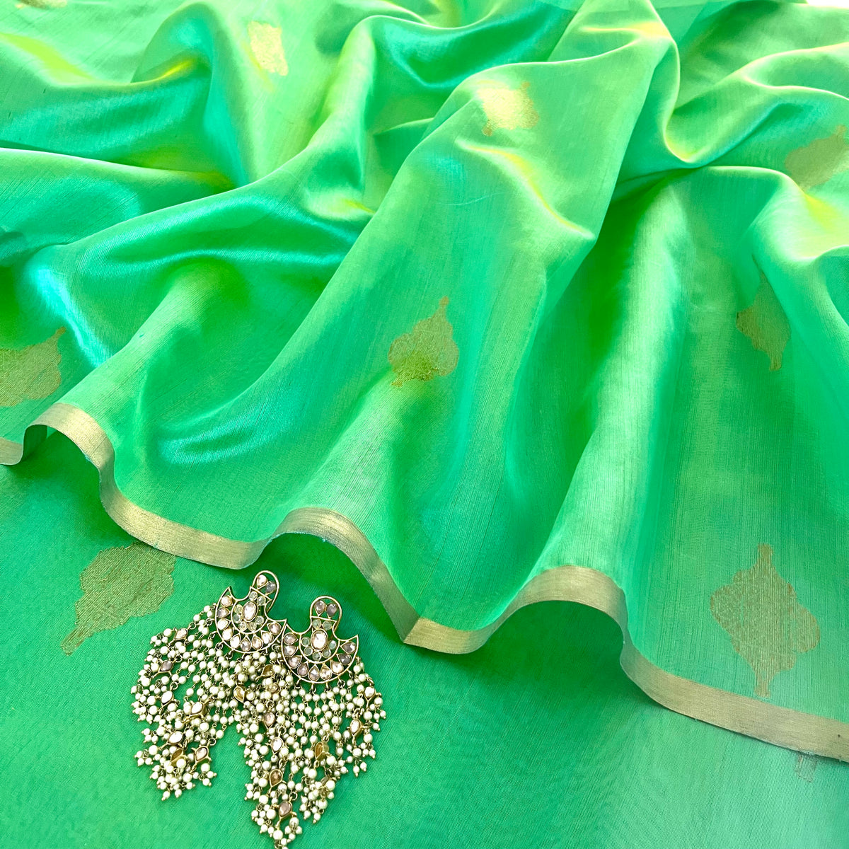 Sea Green Dual Tone Chanderi Silk Saree with Jhoomar Motifs all over