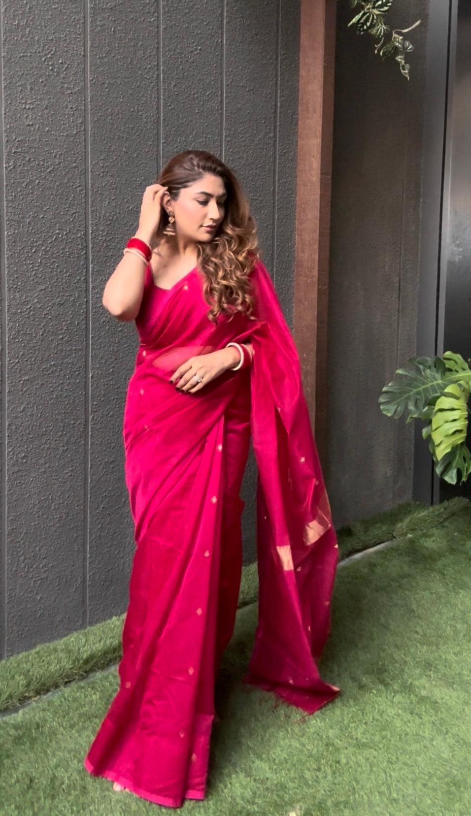 Pink maheshwari saree with zari bootis all over