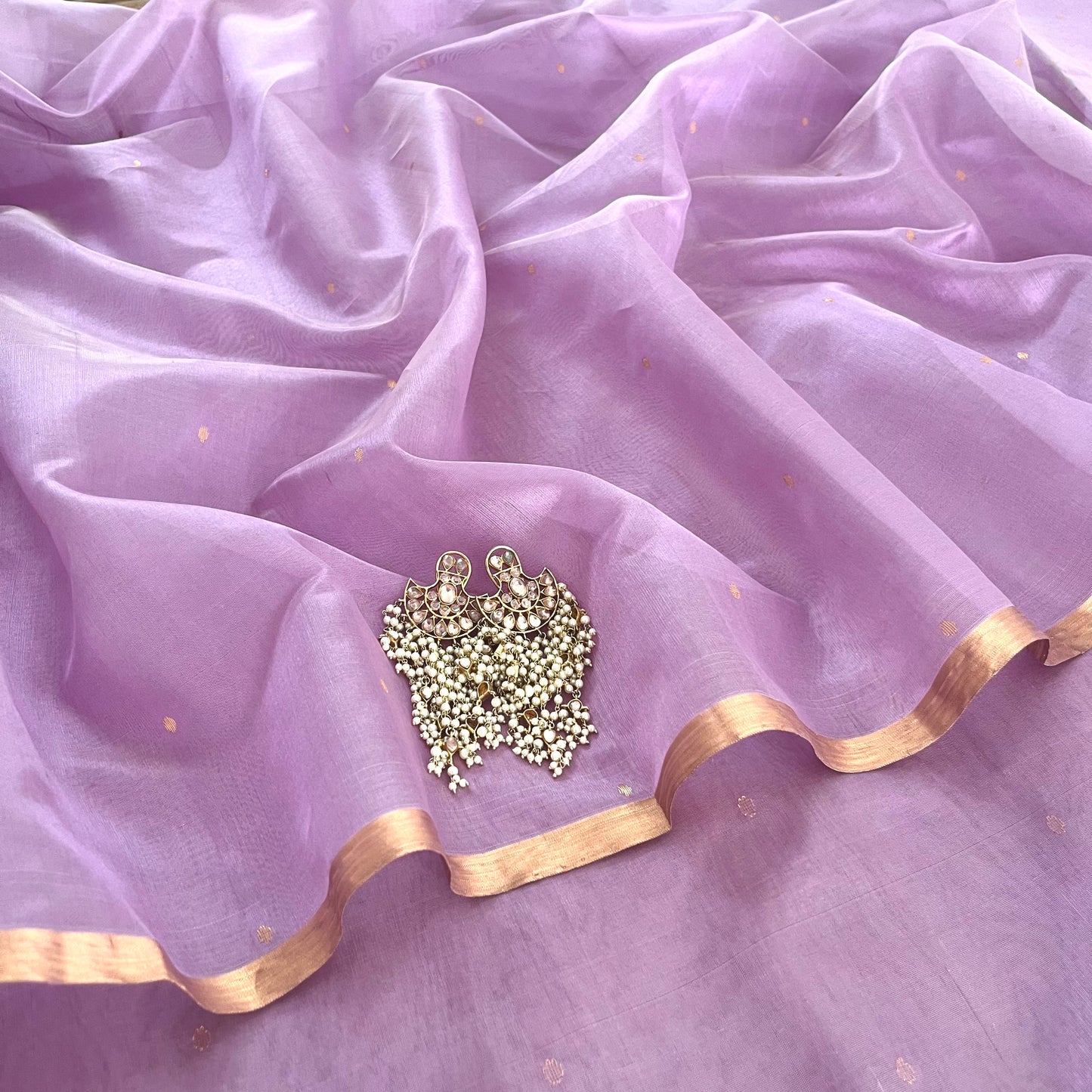 Mauve Chanderi silk saree with zari bootis all over