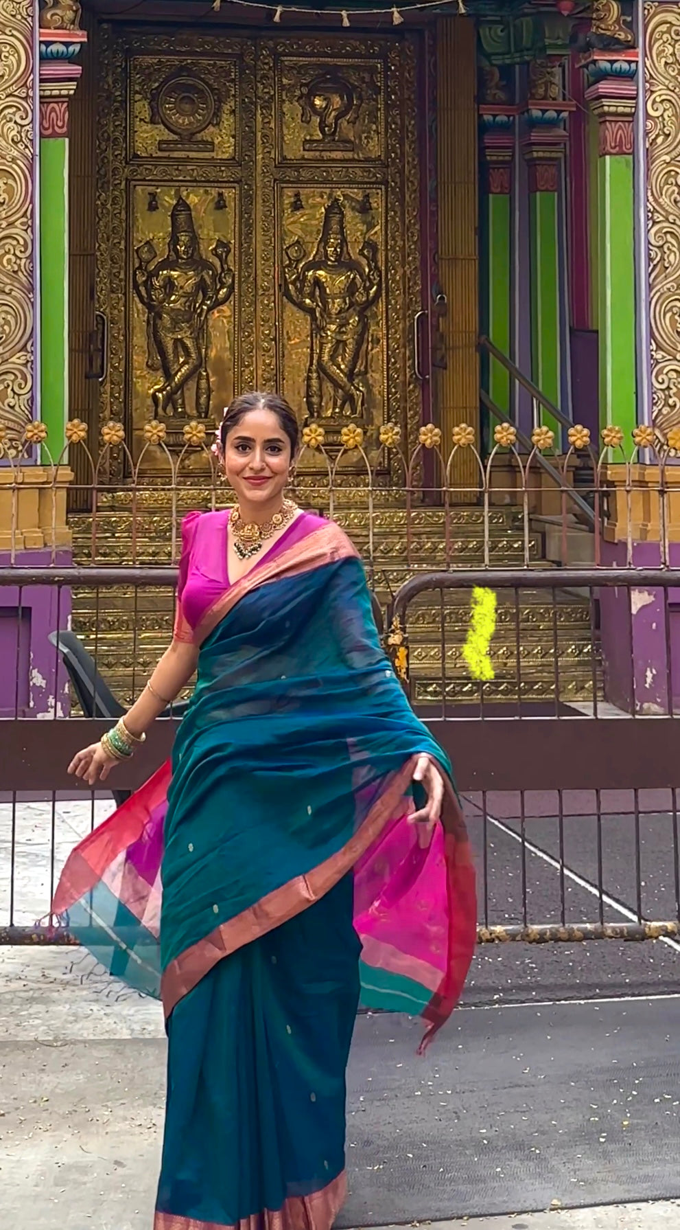 Peacock and Violet dual tone Maheshwari saree with flower motifs on pallu