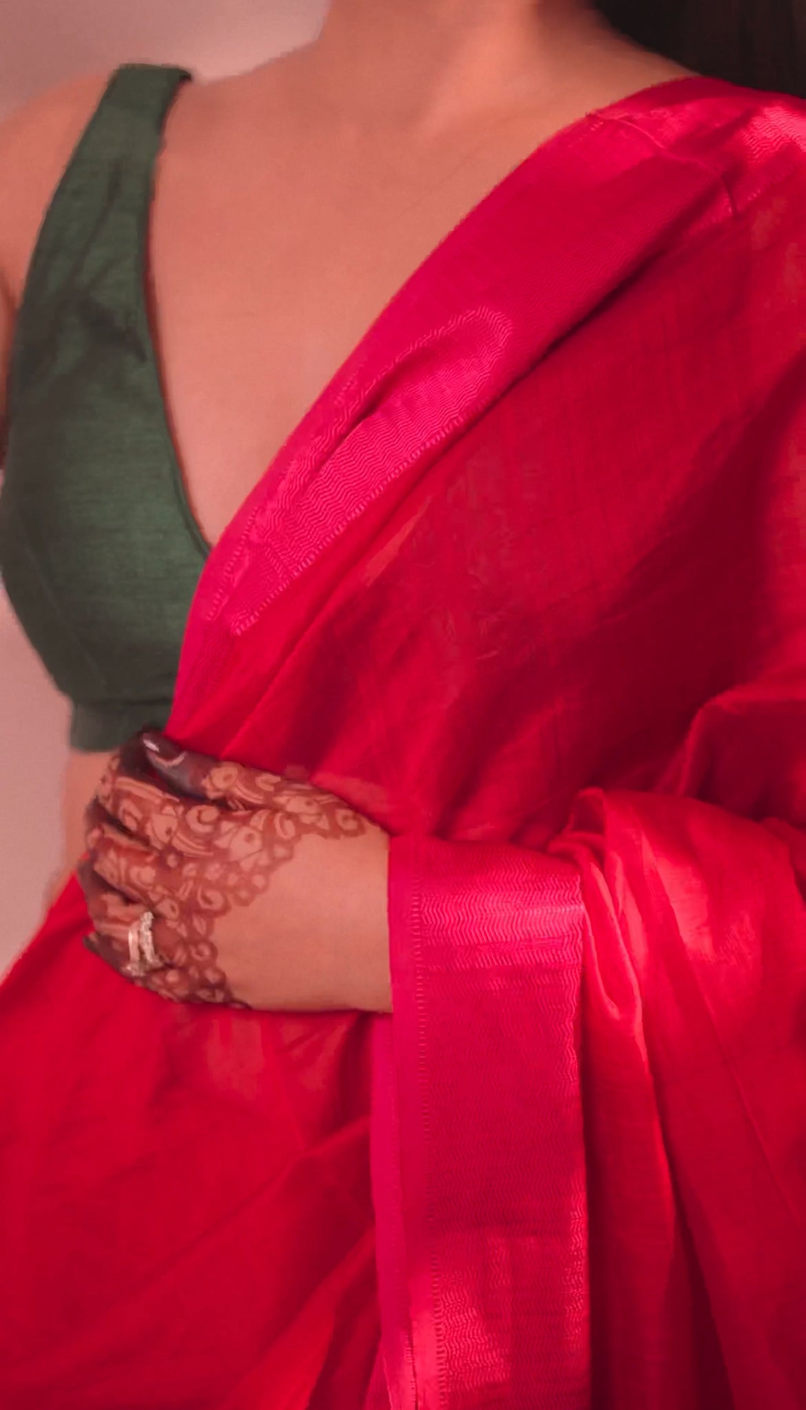 Red and pink maheshwari saree with resham border