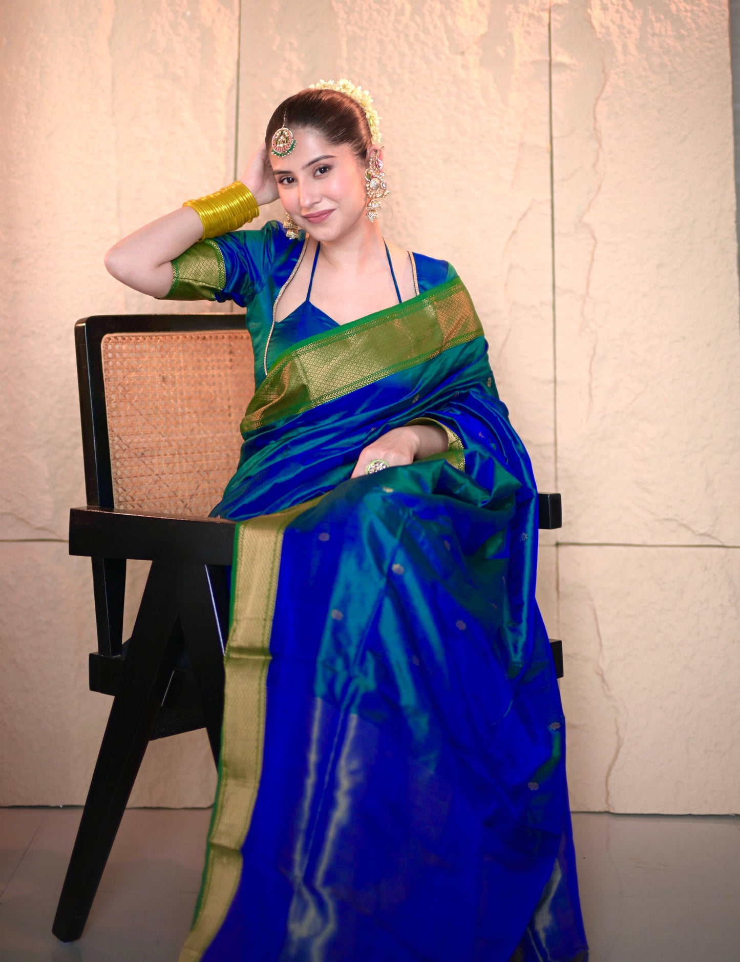Peacock blue and green dual tone Maheshwari silk saree with zari bootis all over