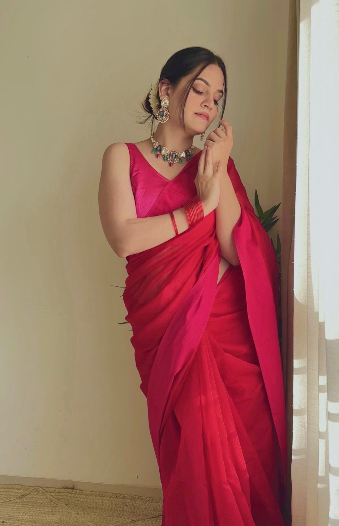 Red and pink maheshwari saree with resham border