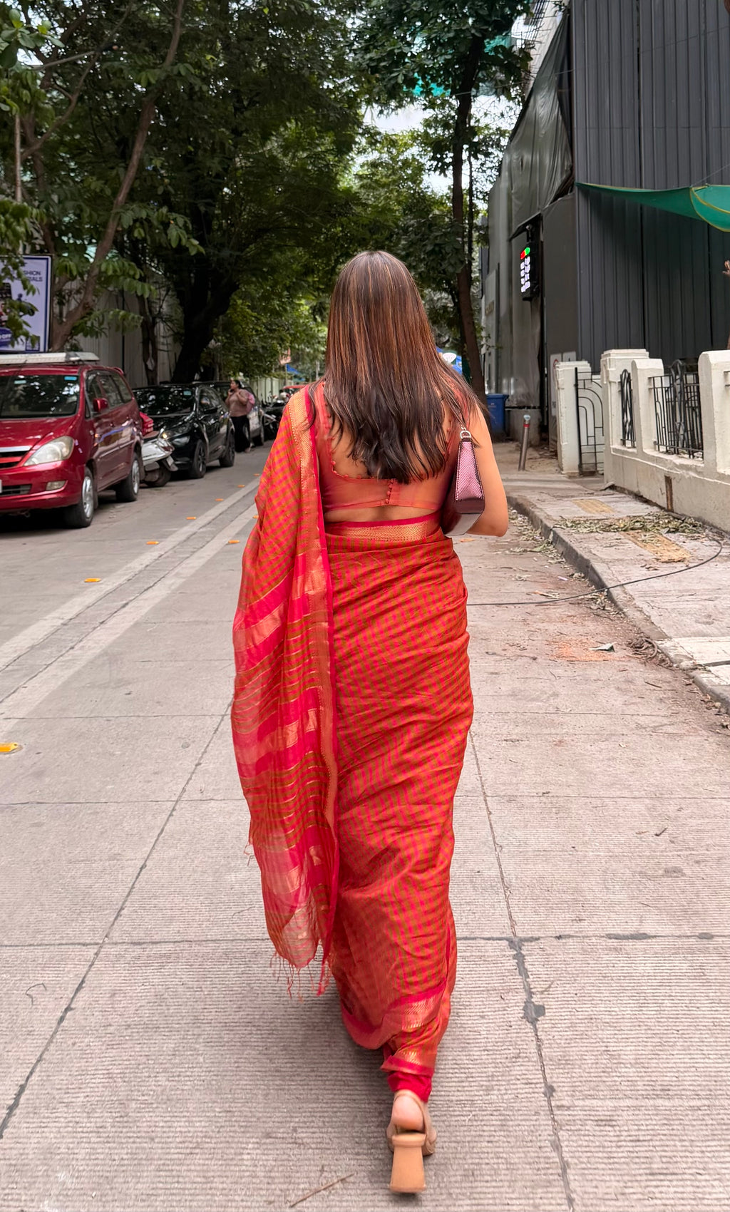 Pink and Olive Maheshwari checkered saree with zari border