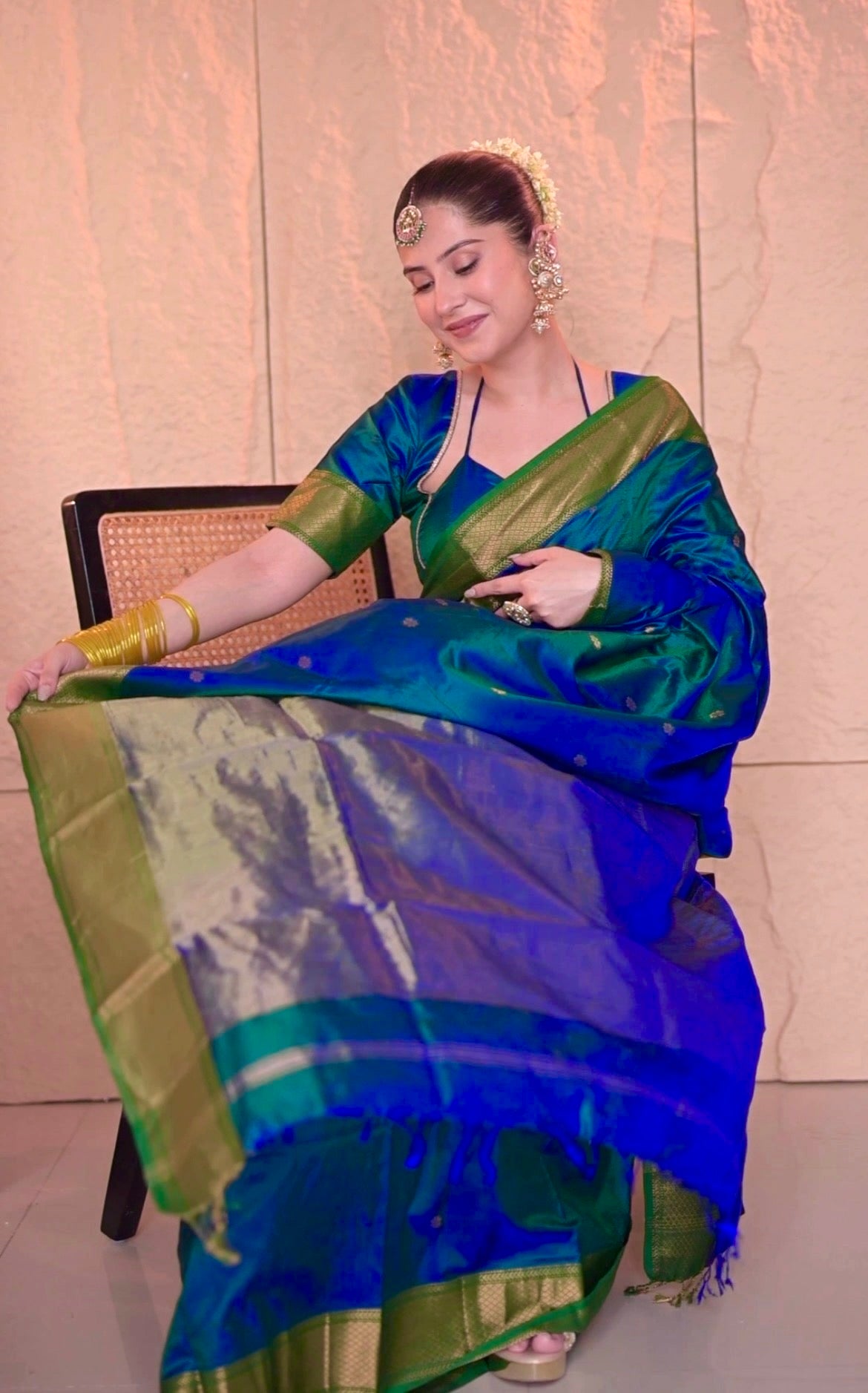 Peacock blue and green dual tone Maheshwari silk saree with zari bootis all over