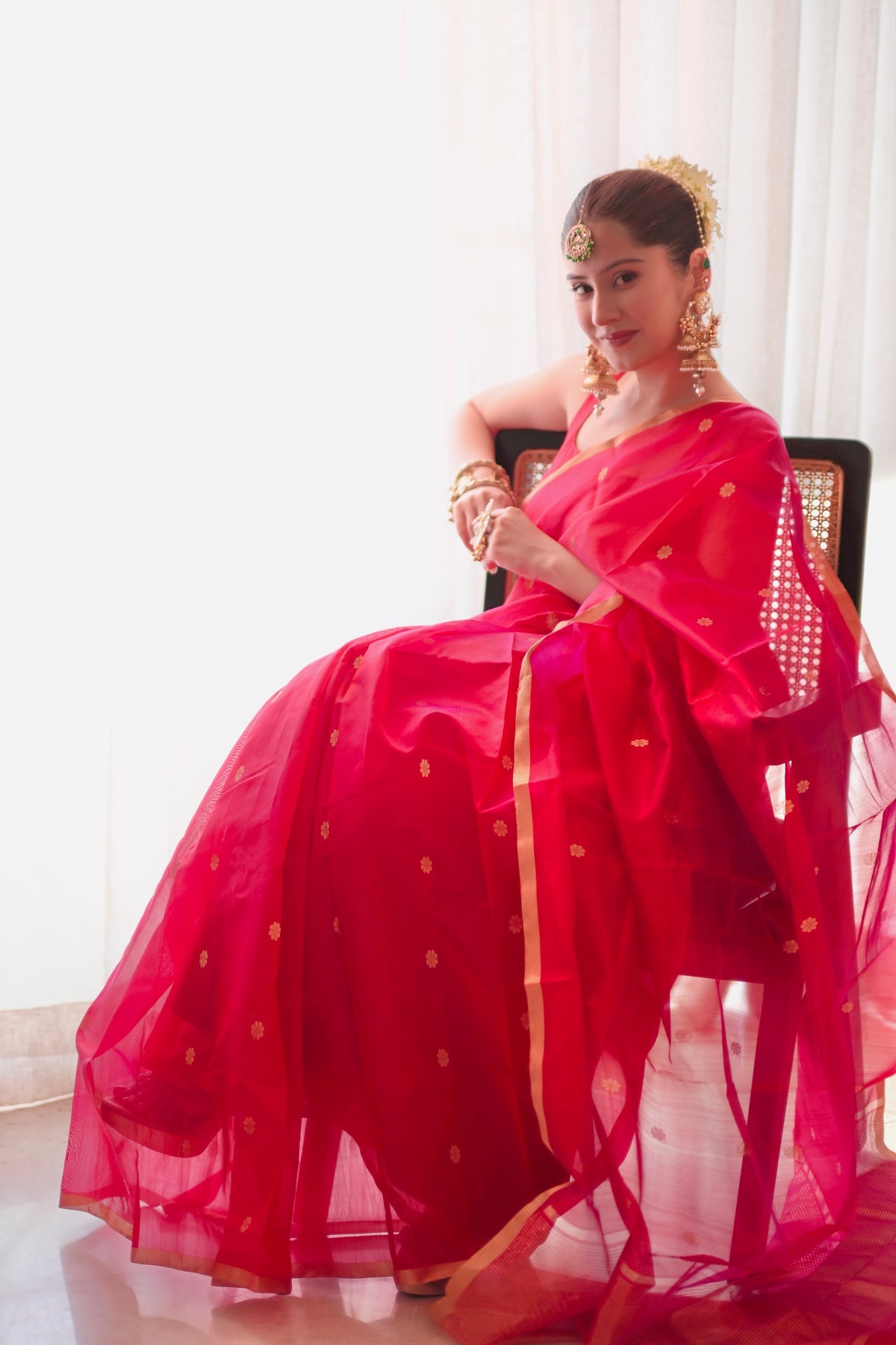 Red and pink dual tone Chanderi silk saree with flower bootis all over
