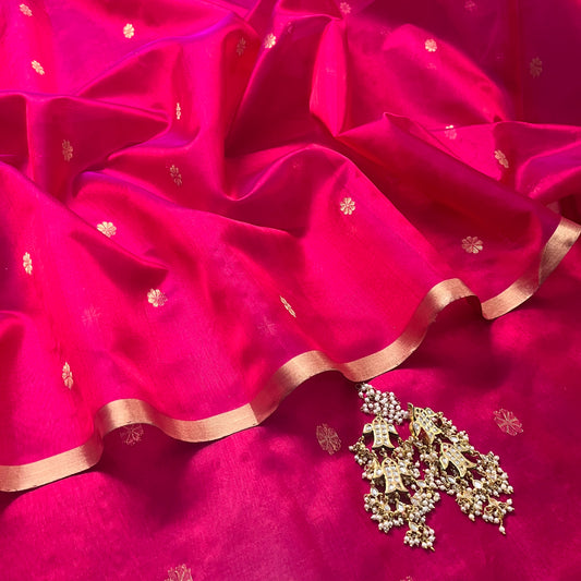 Red and pink dual tone Chanderi silk saree with flower bootis all over