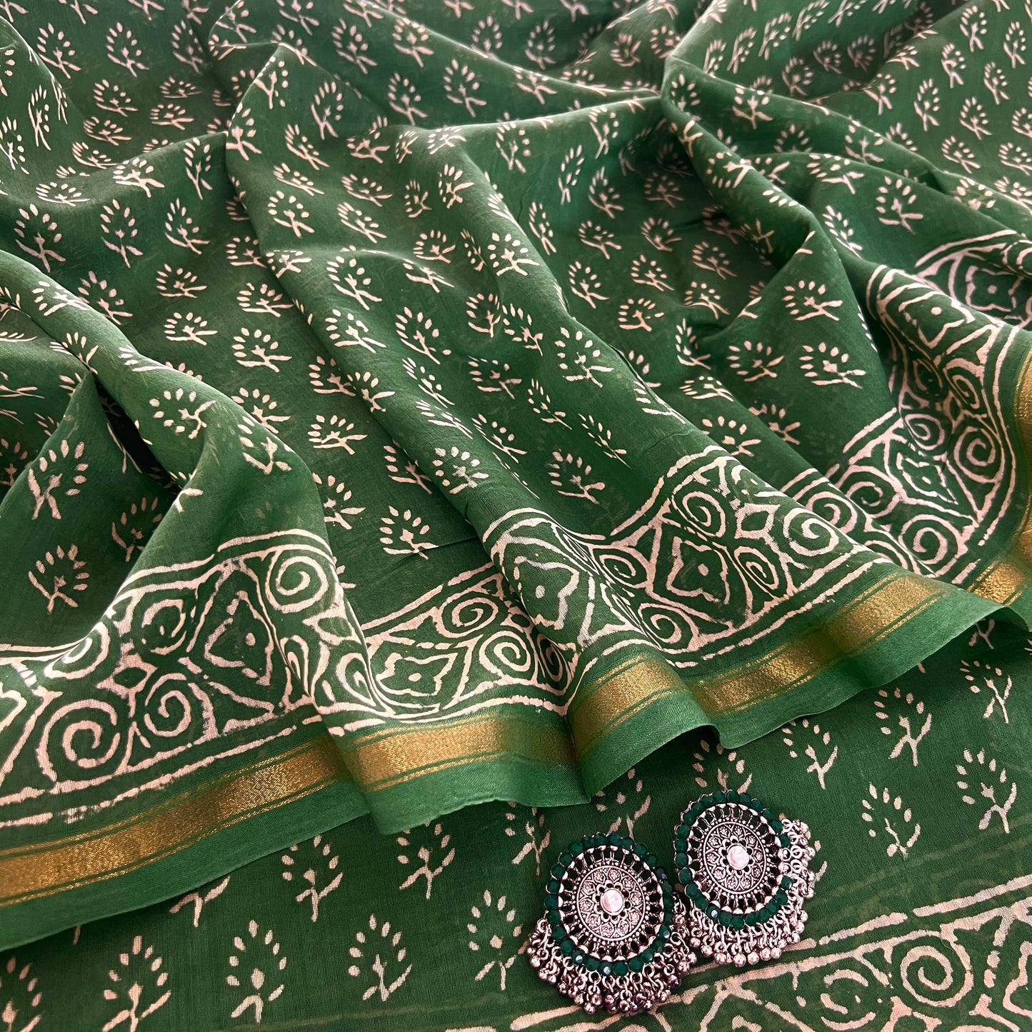 Green and white block print Chanderi saree
