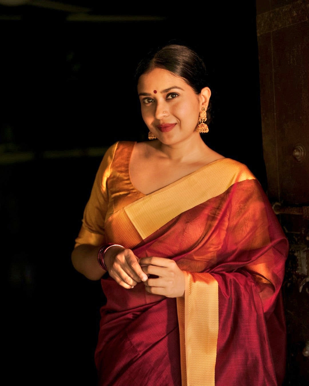 Maroon and yellow maheshwari with resham border