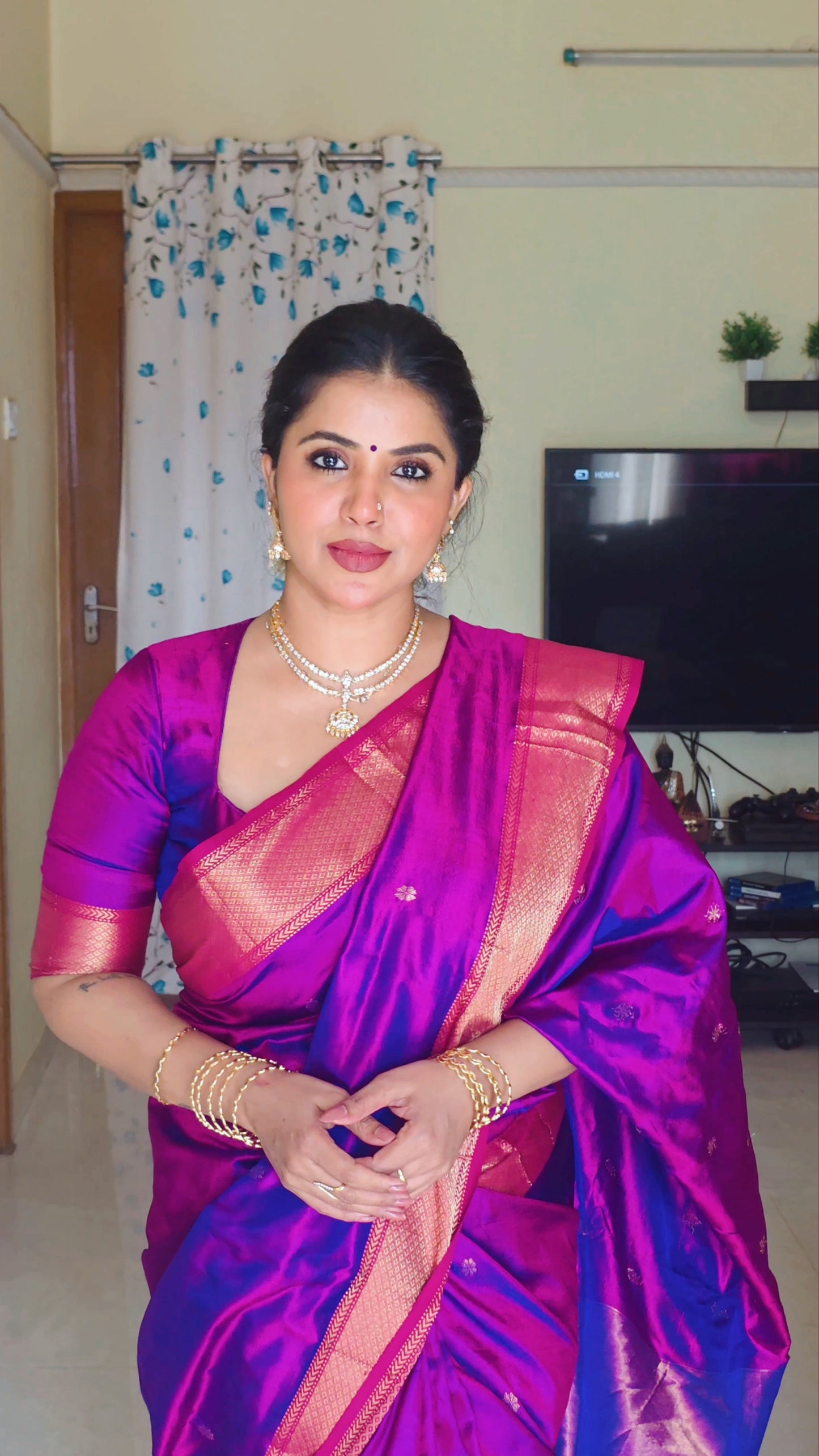 Violet and Pink dual tone Maheshwari silk saree with zari bootis all over