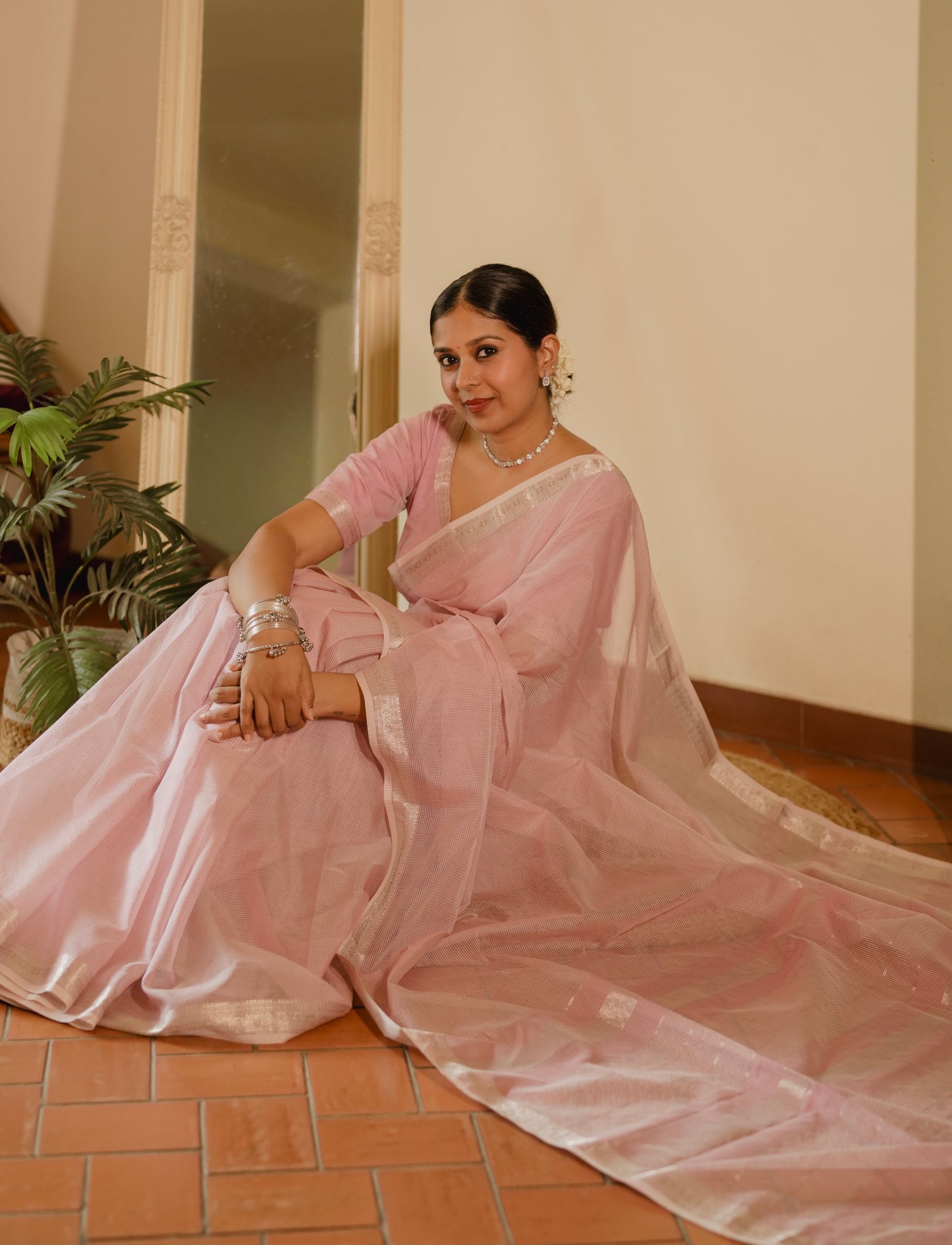 Baby pink Maheshwari saree with checks all over