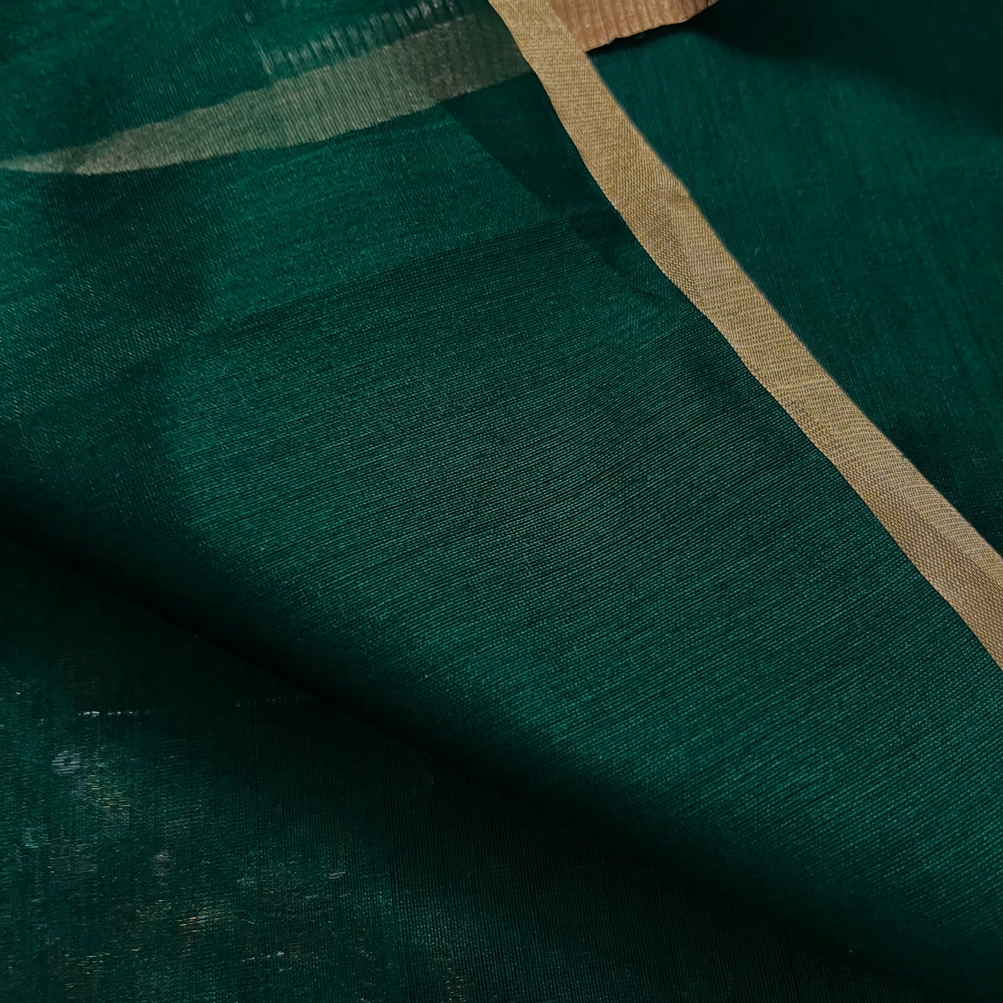 Dark Green & Gold Maheshwari Saree with Zari Border
