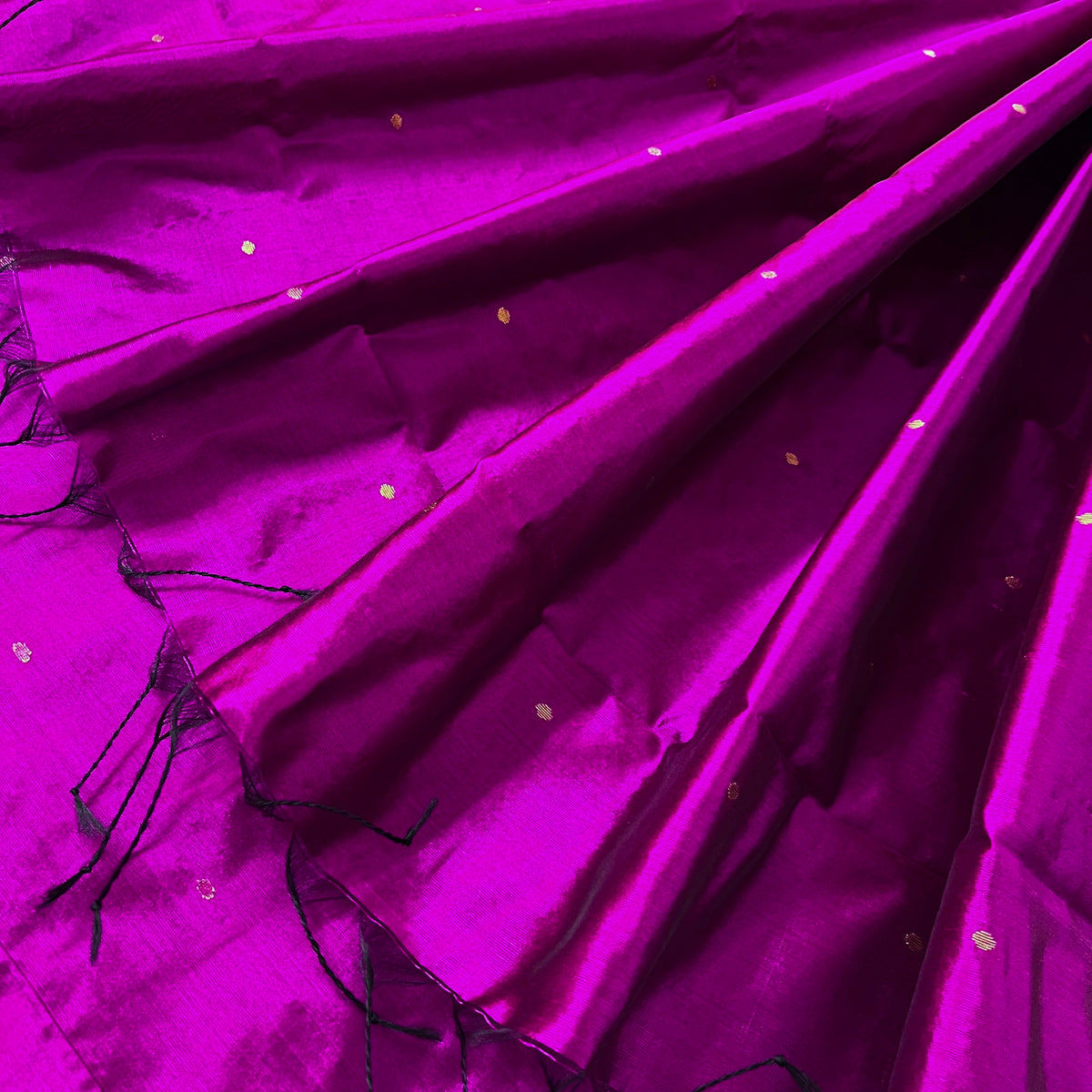 Wine chanderi silk saree with zari bootis all over
