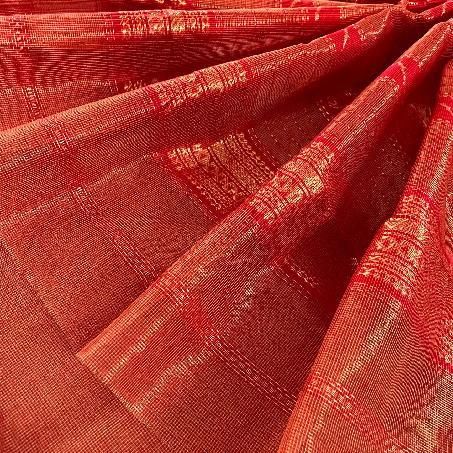 Red and gold Maheshwari silk saree with zari jaal work on pallu
