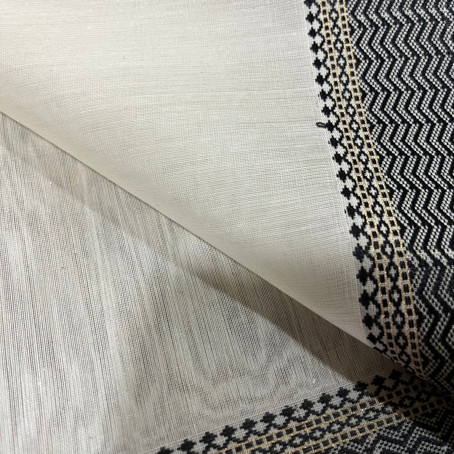 White and Black Maheshwari saree with resham border and Threadwork on pallu