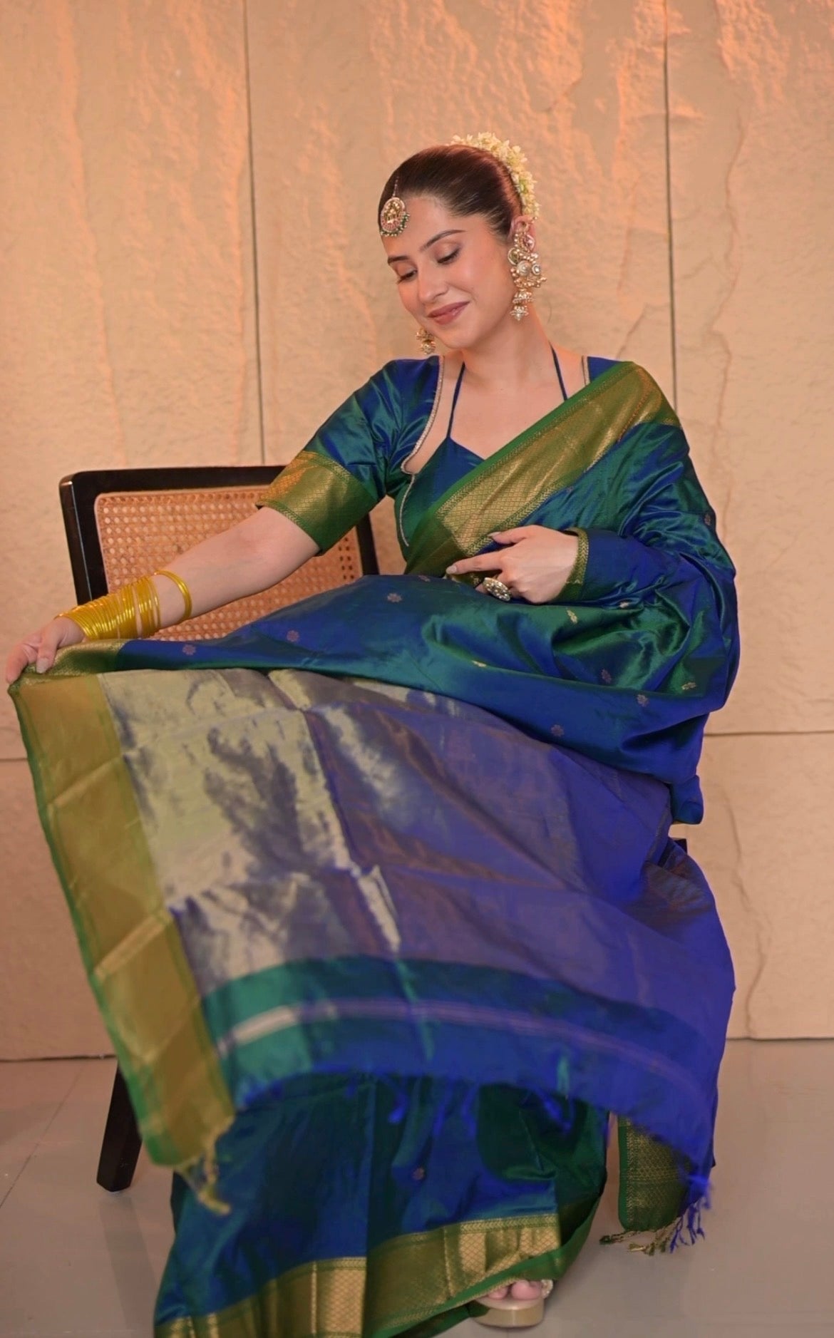 Peacock blue and green dual tone Maheshwari silk saree with zari bootis all over