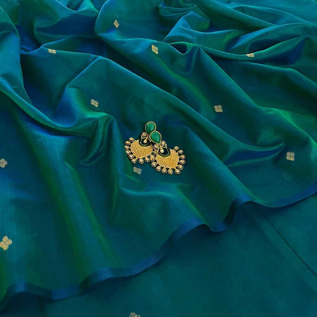 Ready to wear | Peacock Green & Blue Dual Tone Maheshwari Saree with Zari Bootis all over