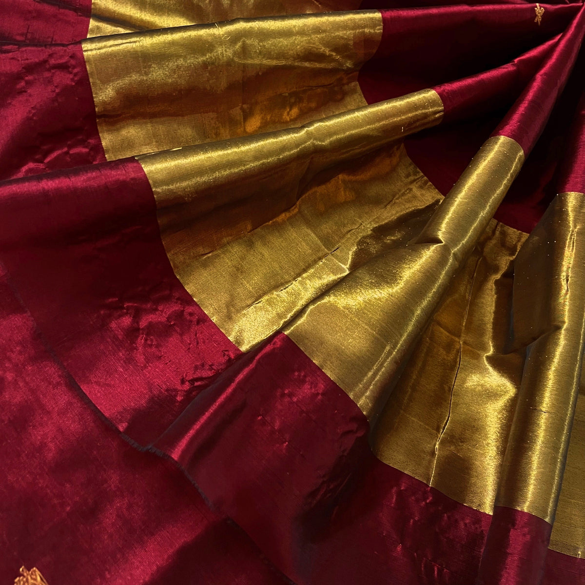 Ready to wear | Deep Maroon Chanderi Silk Saree with Flower Bootis all over