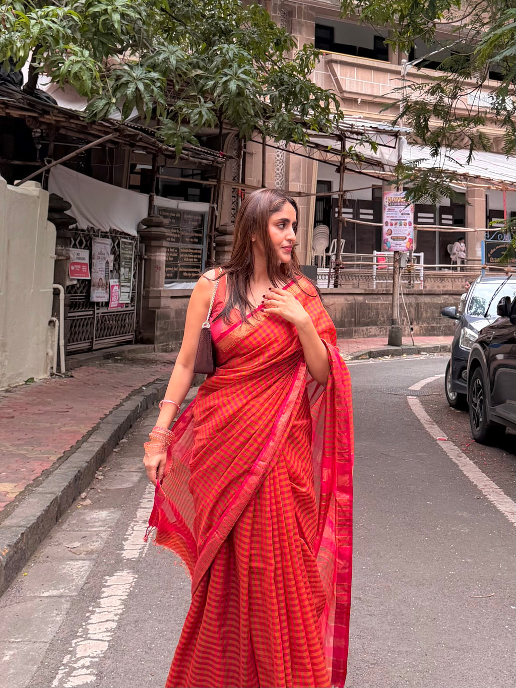 Pink and Olive Maheshwari checkered saree with zari border
