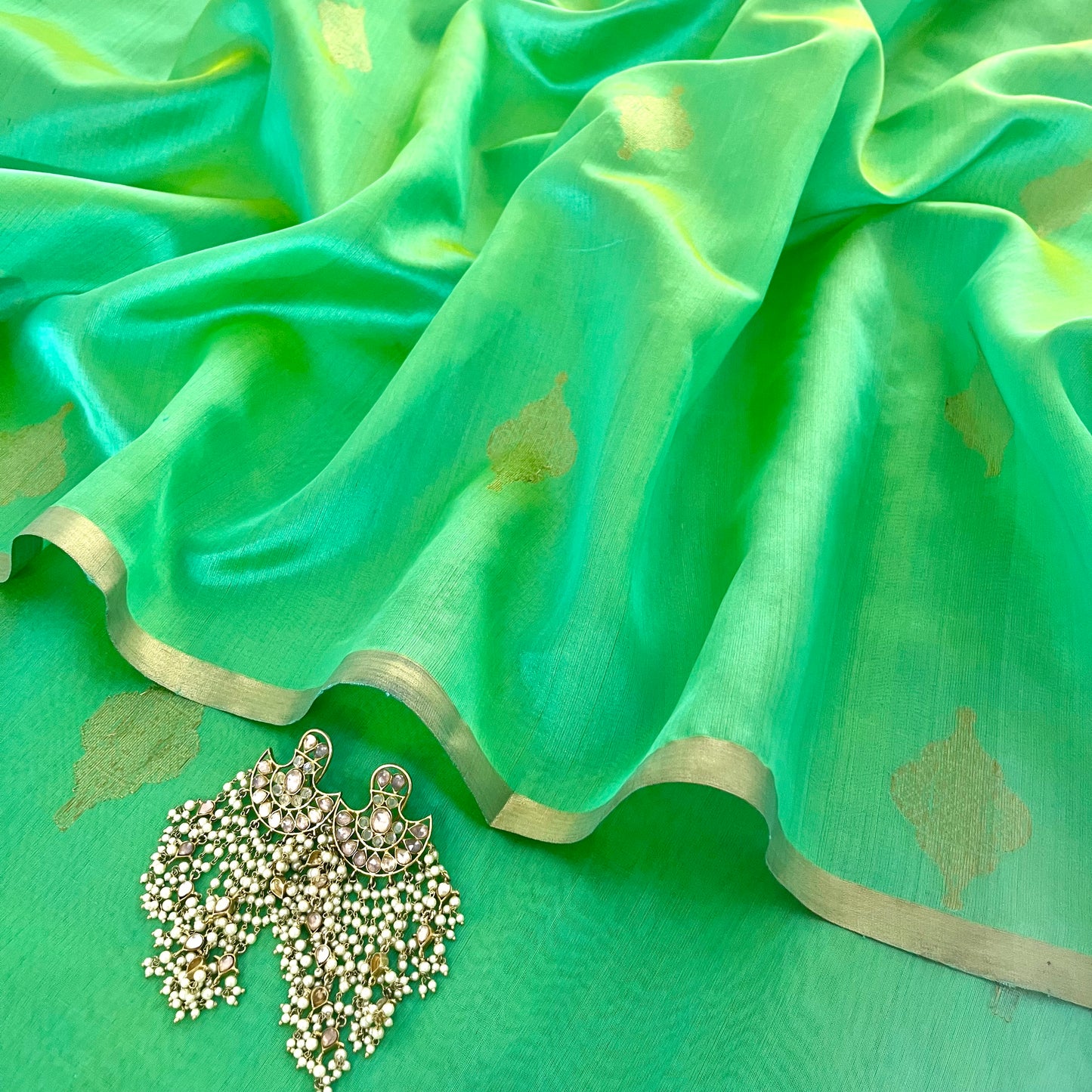 Sea green dual tone Chanderi silk saree with jhoomar motifs all over