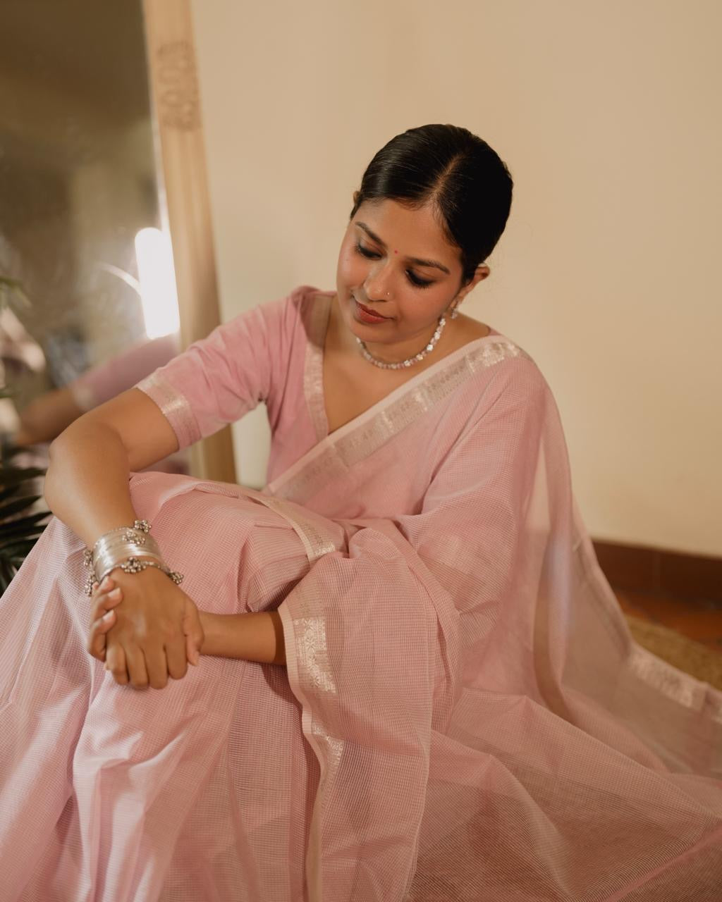 Baby pink Maheshwari saree with checks all over