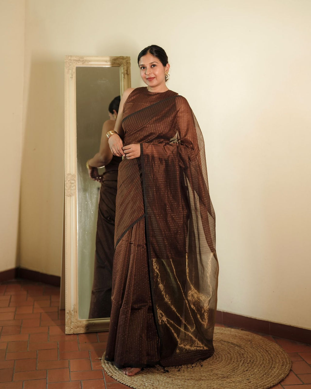 Chocolate Brown Maheshwari Saree with Zari Lines all over