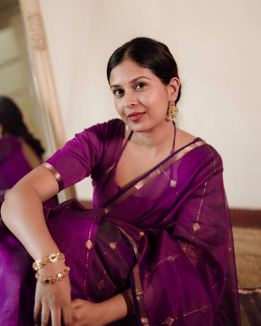 Violet dual tone Maheshwari saree with diamond motifs all over