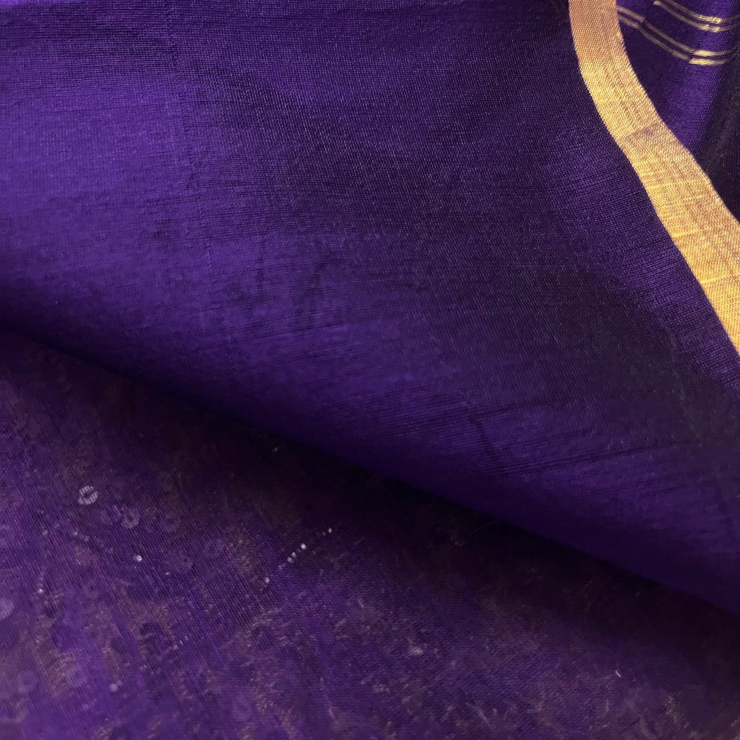 Dark purple and gold maheshwari saree with zari border
