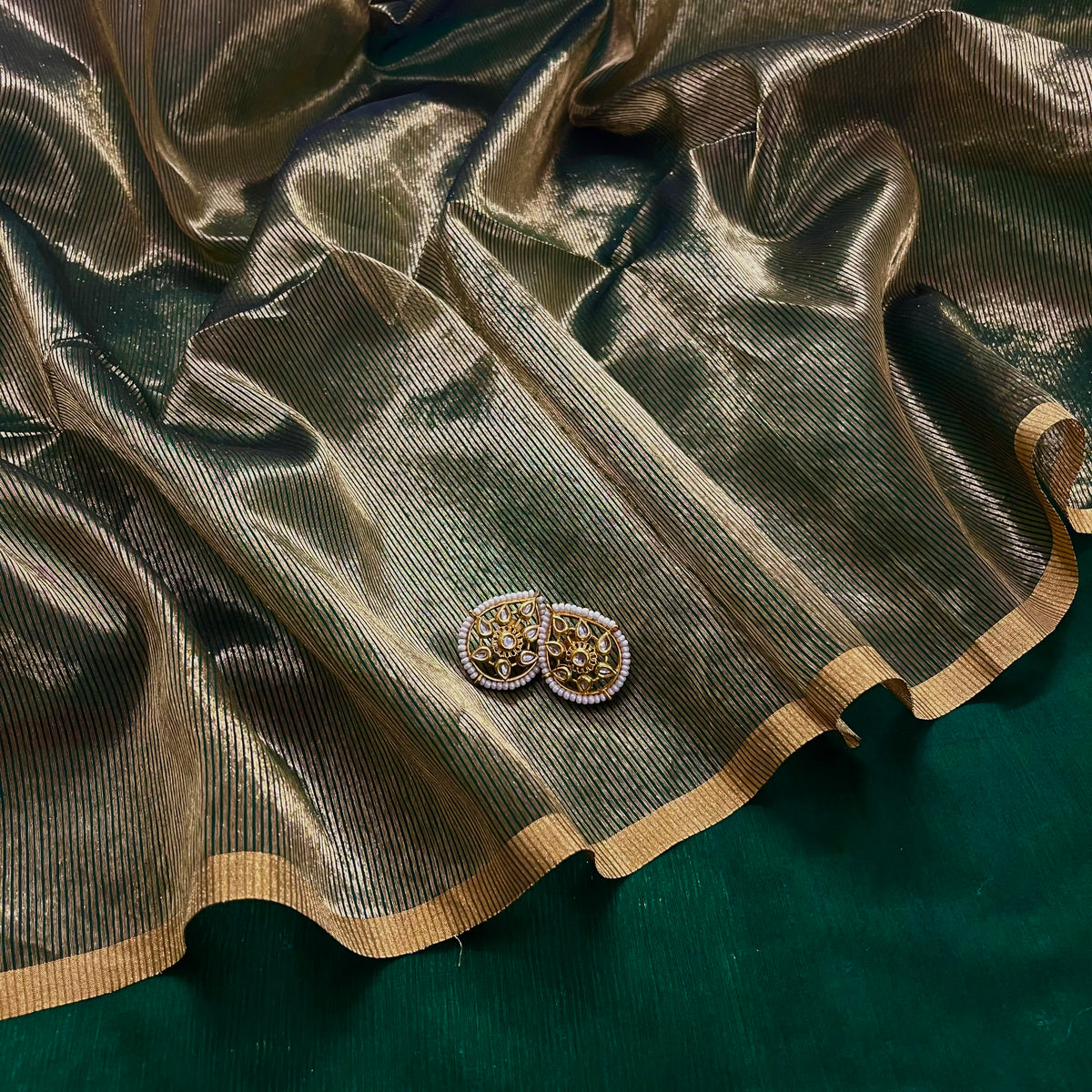 Dark Green & Gold Maheshwari Saree with Zari Border