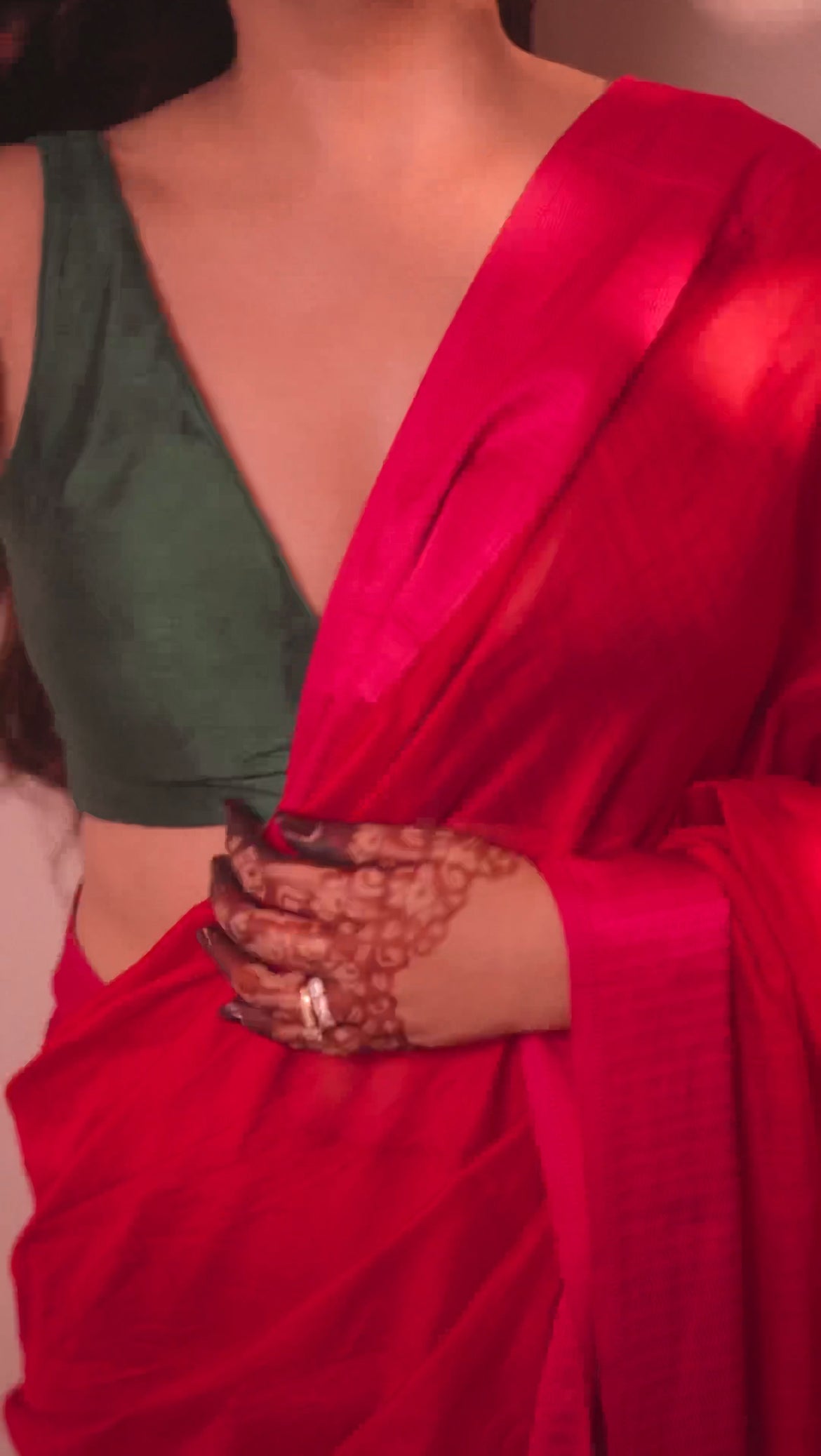 Red and pink maheshwari saree with resham border