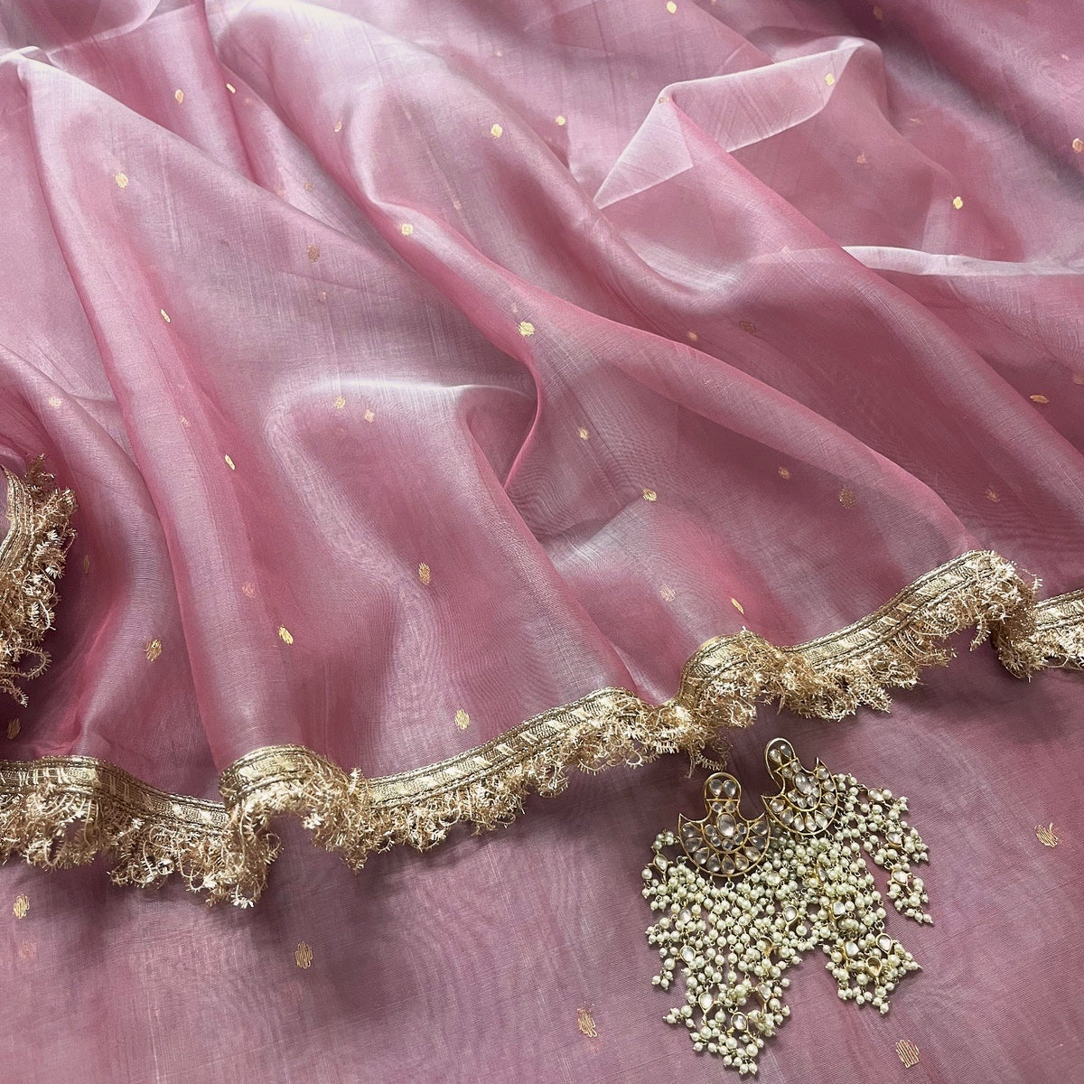 Dusty Pink Chanderi silk saree with zari bootis and zari border all over