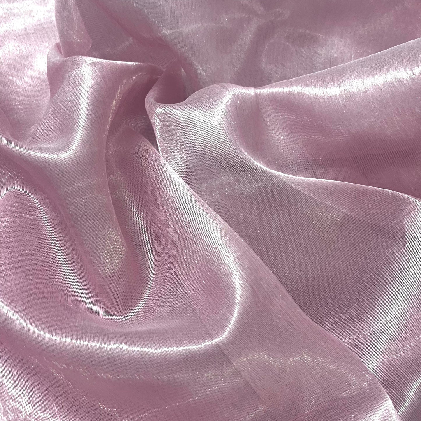 Light pink maheshwari tissue silk saree with zari pattern on pallu