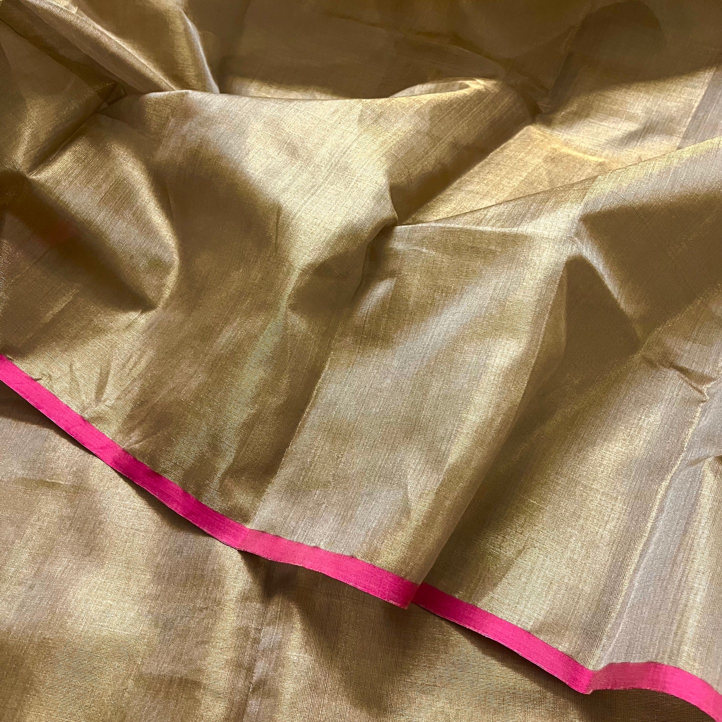(Shop the look) Antique gold & pink maheshwari tissue silk saree with zari lines on pallu