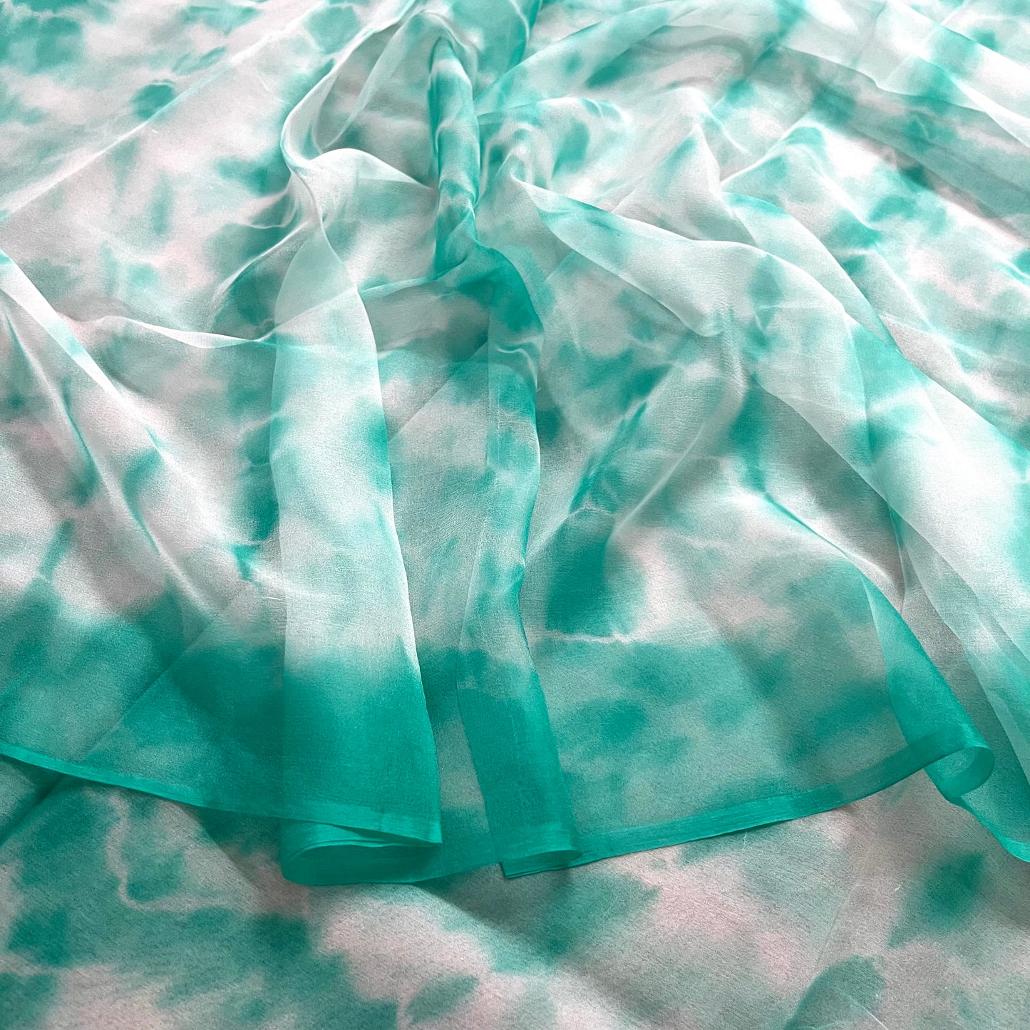 Sea Green & White Shibori Chiffon Saree